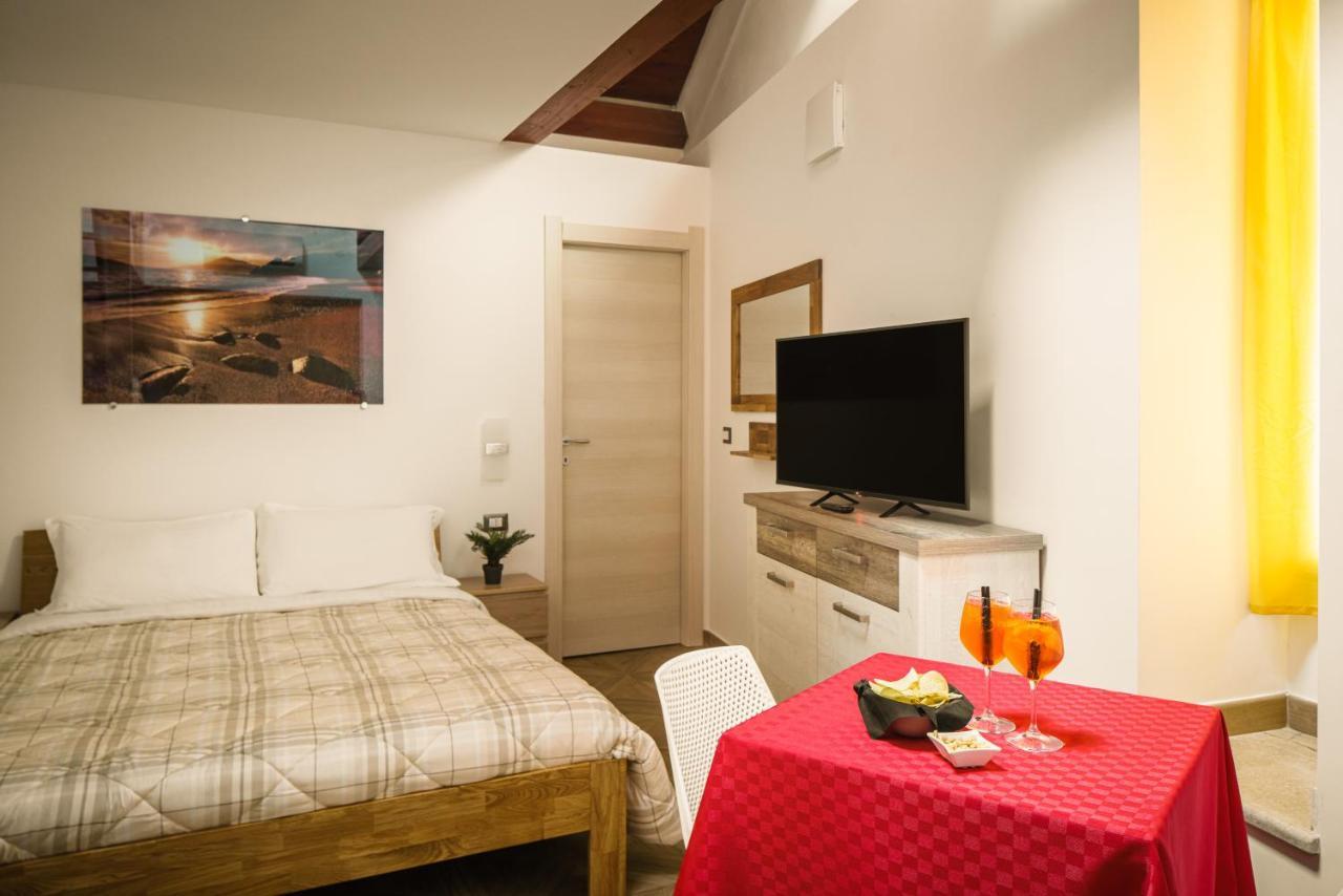 Monsuite Relais - Chalet Monserrato Luaran gambar