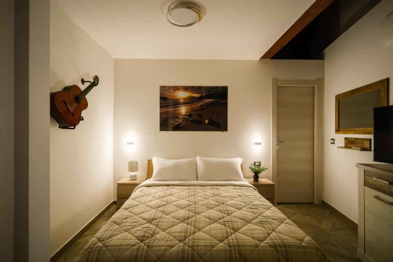 Monsuite Relais - Chalet Monserrato Luaran gambar