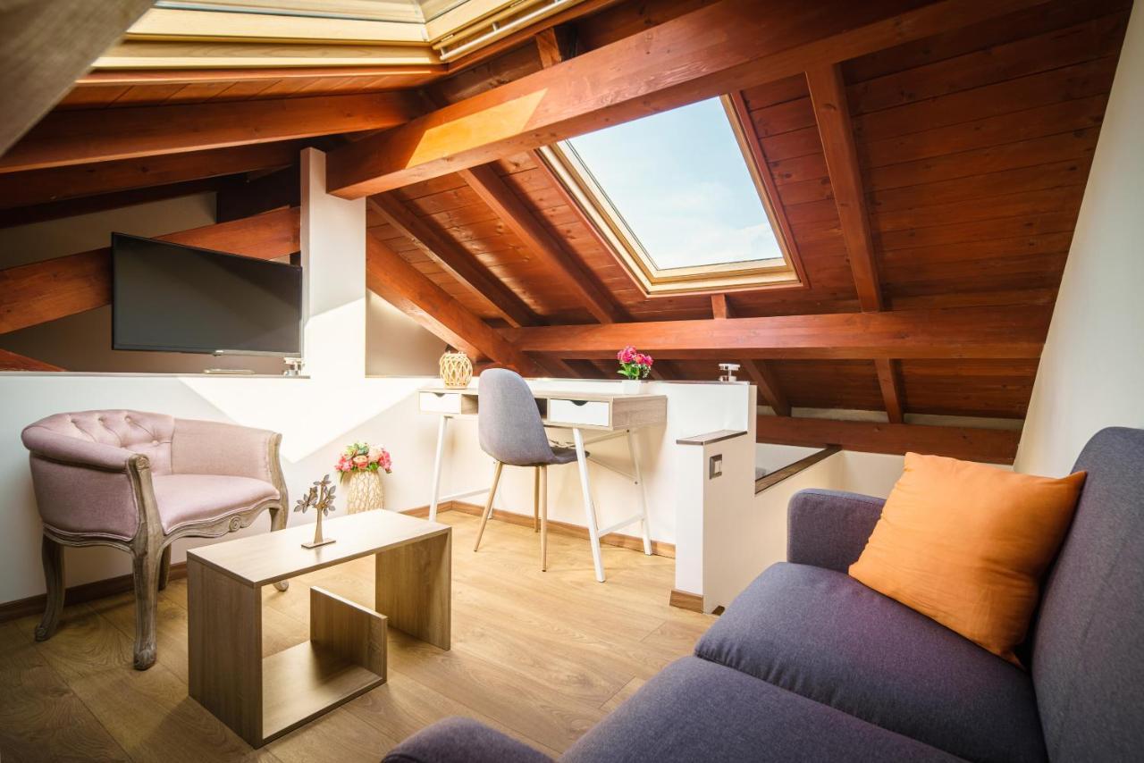 Monsuite Relais - Chalet Monserrato Luaran gambar